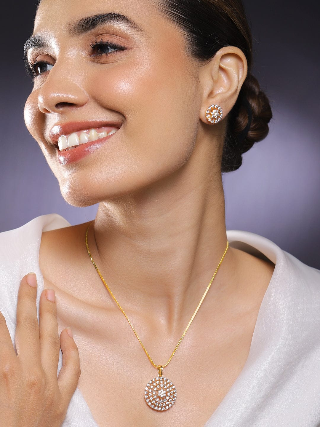 American Diamond Zirconia Round Pendant Necklace Set