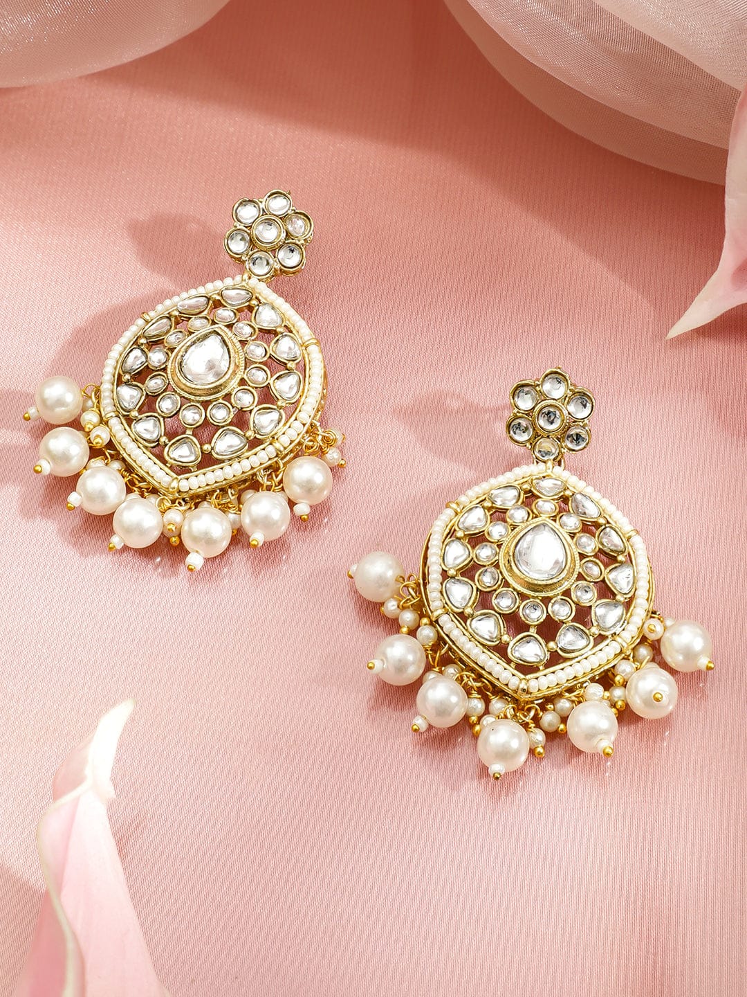 Art of Ivory Glow Kundan Choker Set