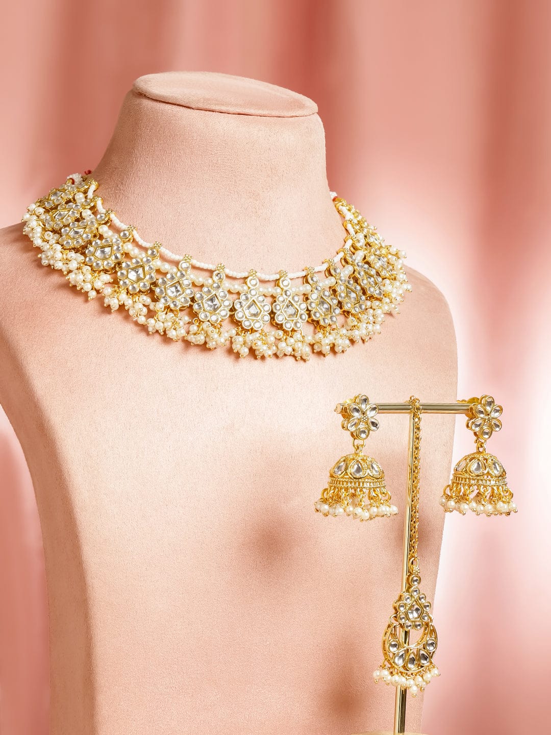 Kundan Dreamscape Necklace Set