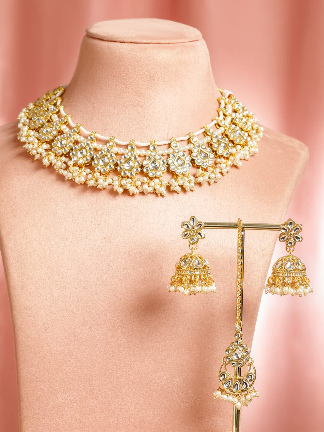 Kundan Dreamscape Necklace Set