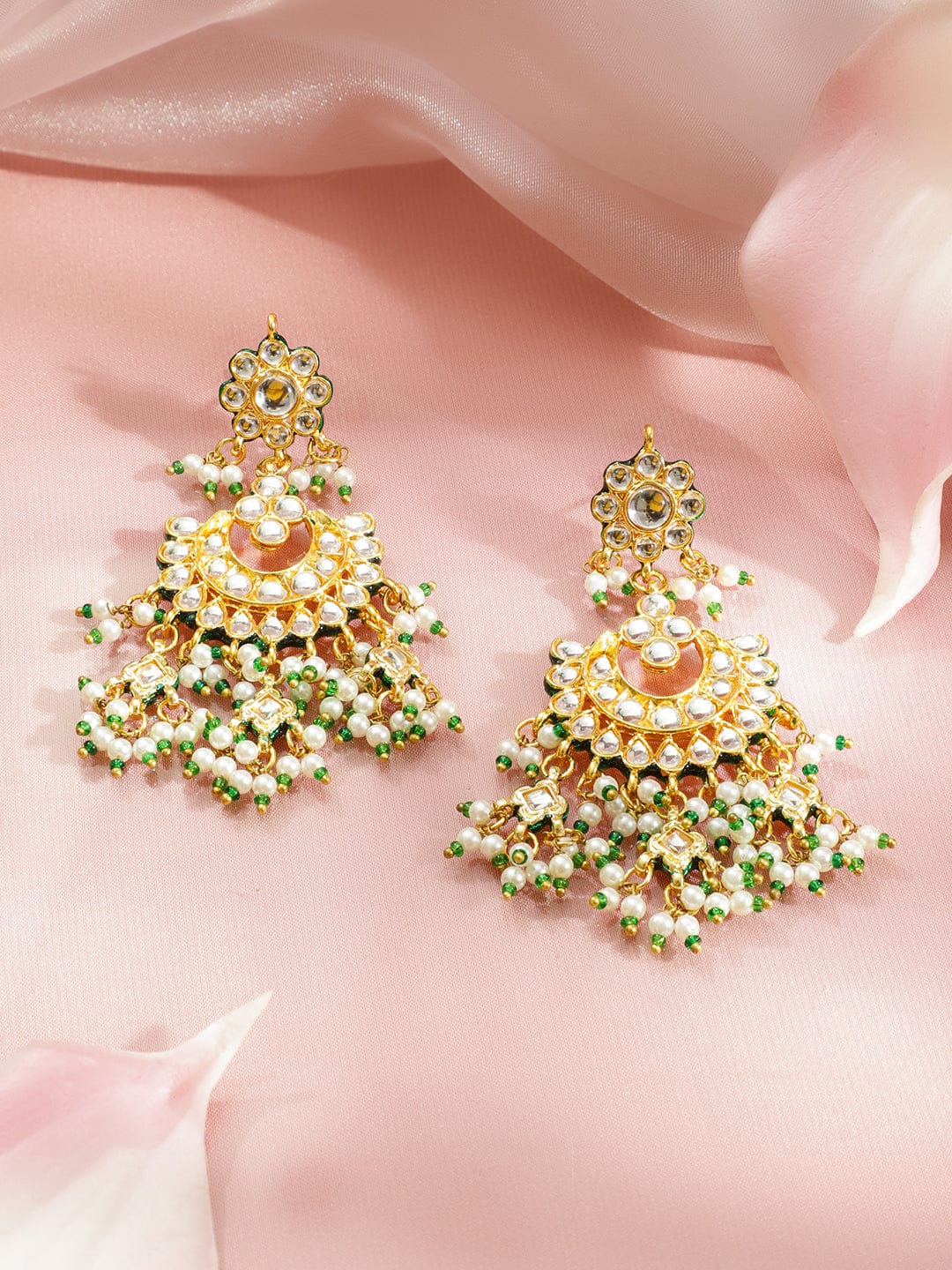 Royal Green Glow Kundan Necklace Set