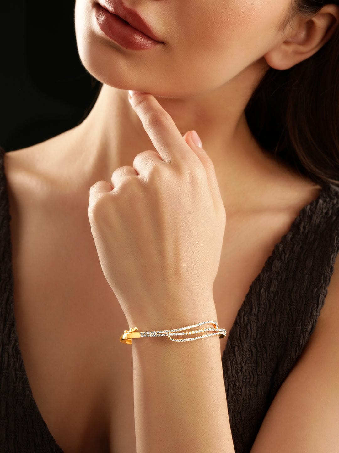 Wentra 22K Gold plated Zirconia contemporary Sleek Bracelet