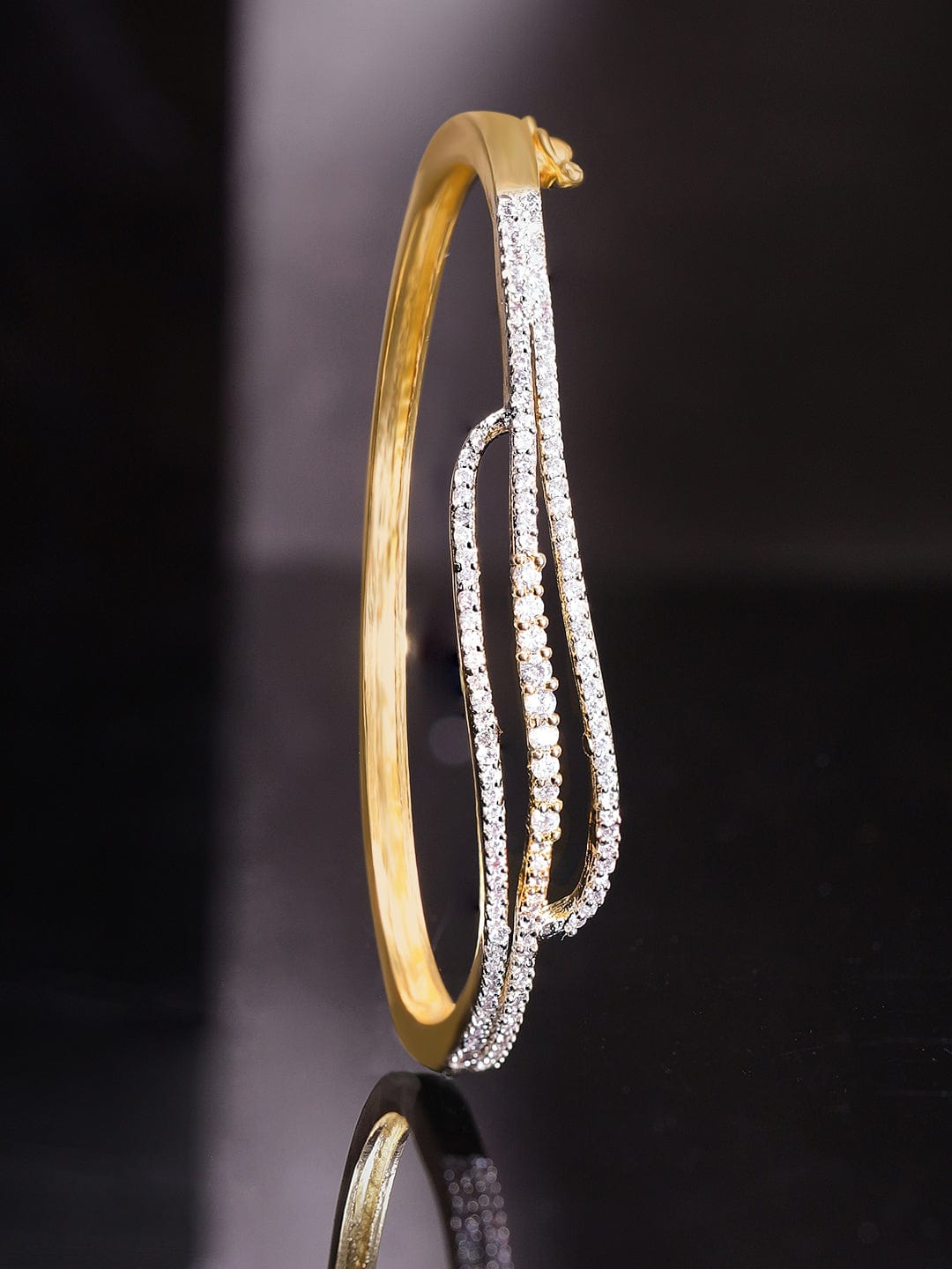 Wentra 22K Gold plated Zirconia contemporary Sleek Bracelet