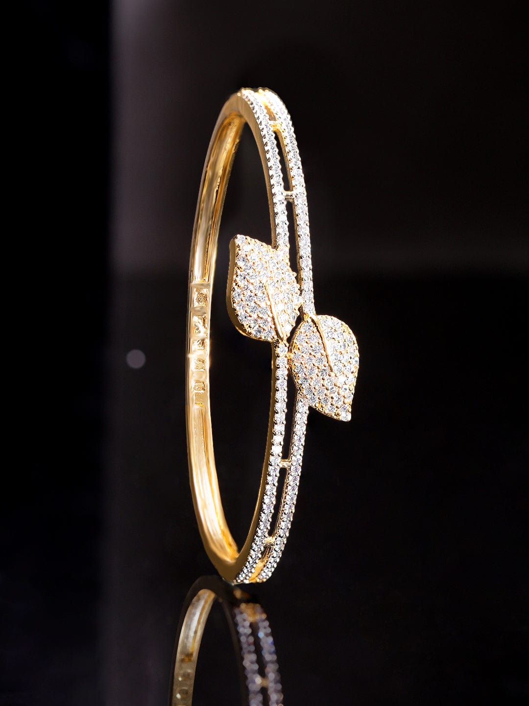 Wentra 22K Gold Plated Zirconia Leaf Motif Sleek Bracelet