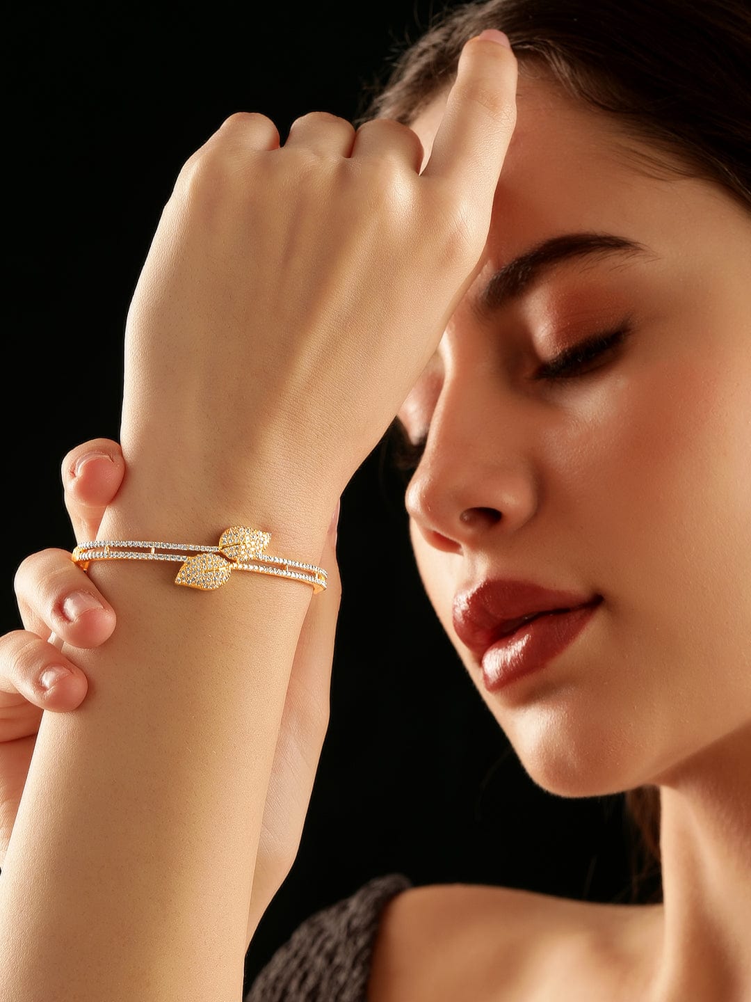 Wentra 22K Gold Plated Zirconia Leaf Motif Sleek Bracelet