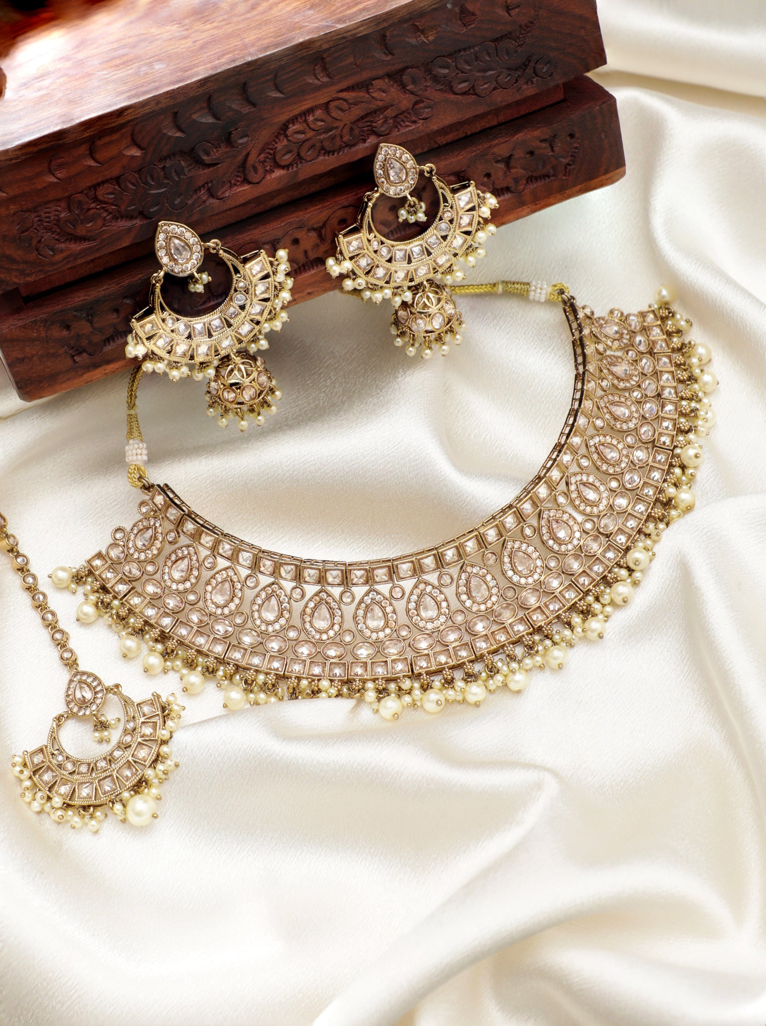 Sparkling Crystal Kundan Necklace Set