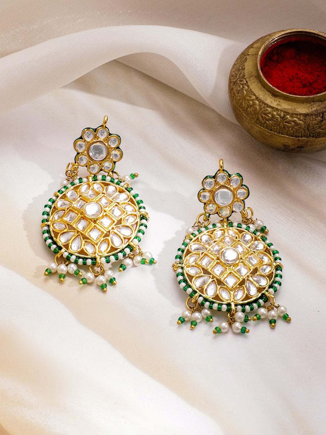 Green & White Kundan Gold Necklace Set With Maangtikka