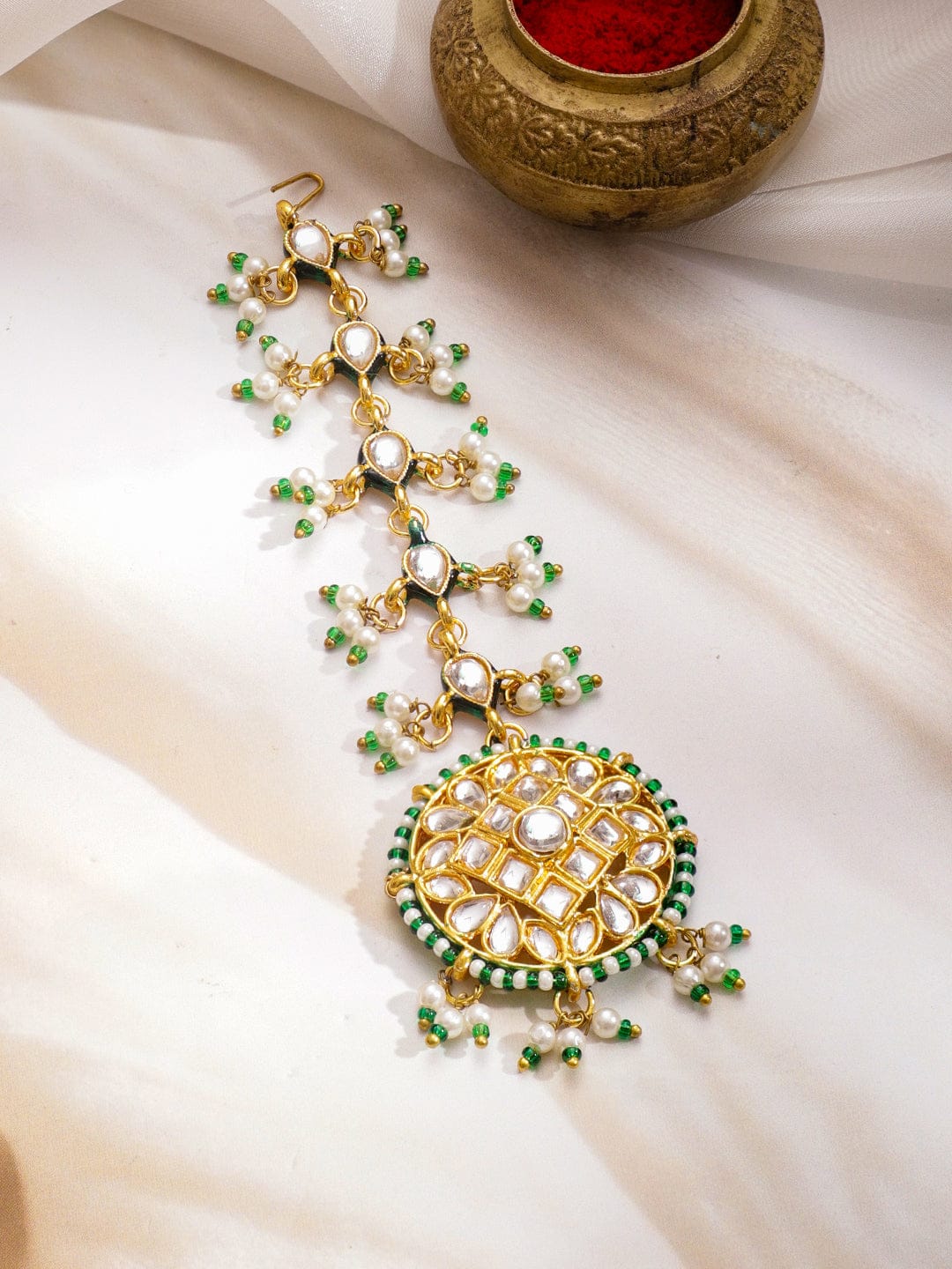 Green & White Kundan Gold Necklace Set With Maangtikka