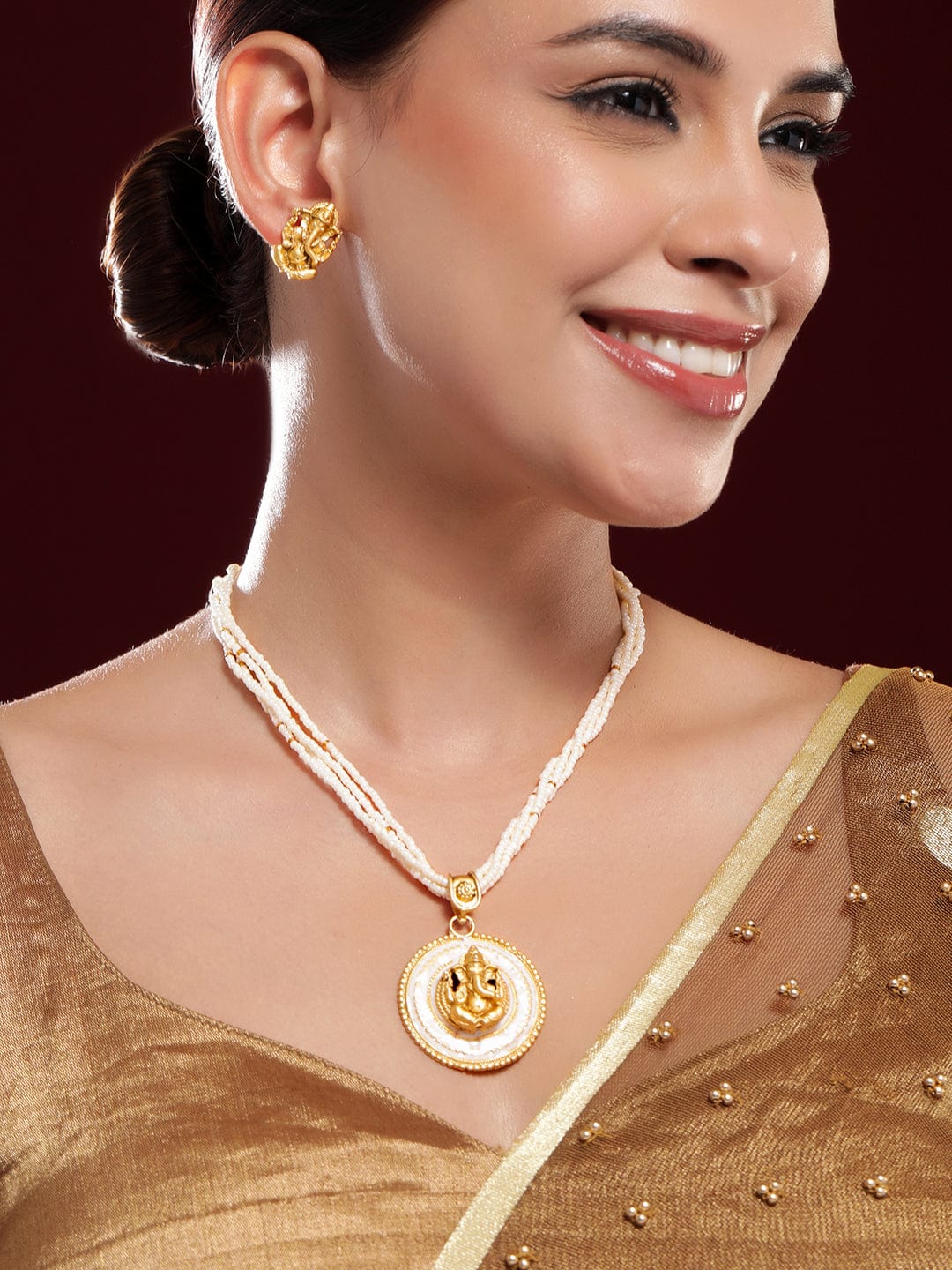 Ganesh Motif Pearl Beaded Pendant Necklace set