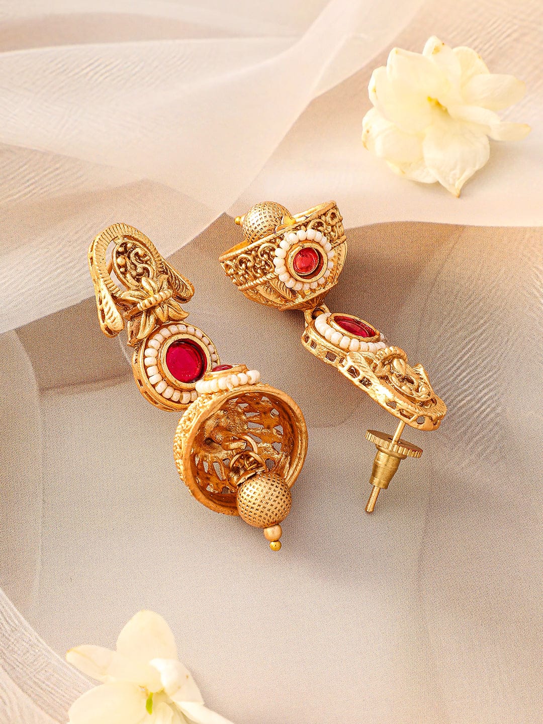 Red & White Studded Floral Gold Necklace Set