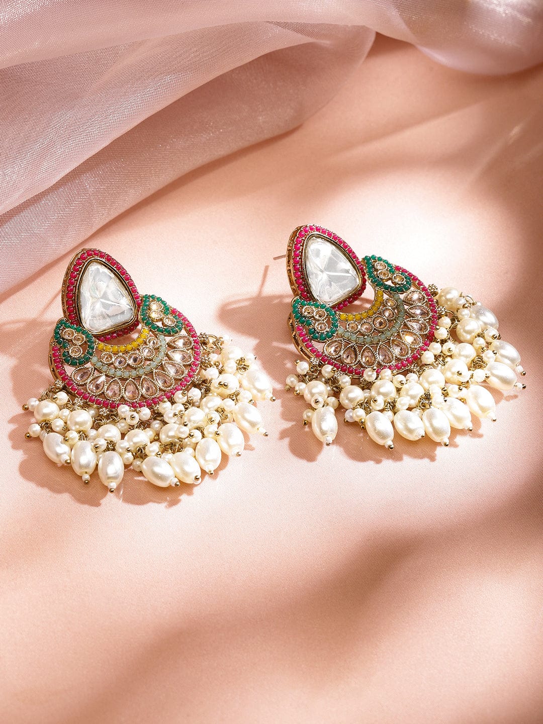Colours in Harmony Kundan Necklace Set