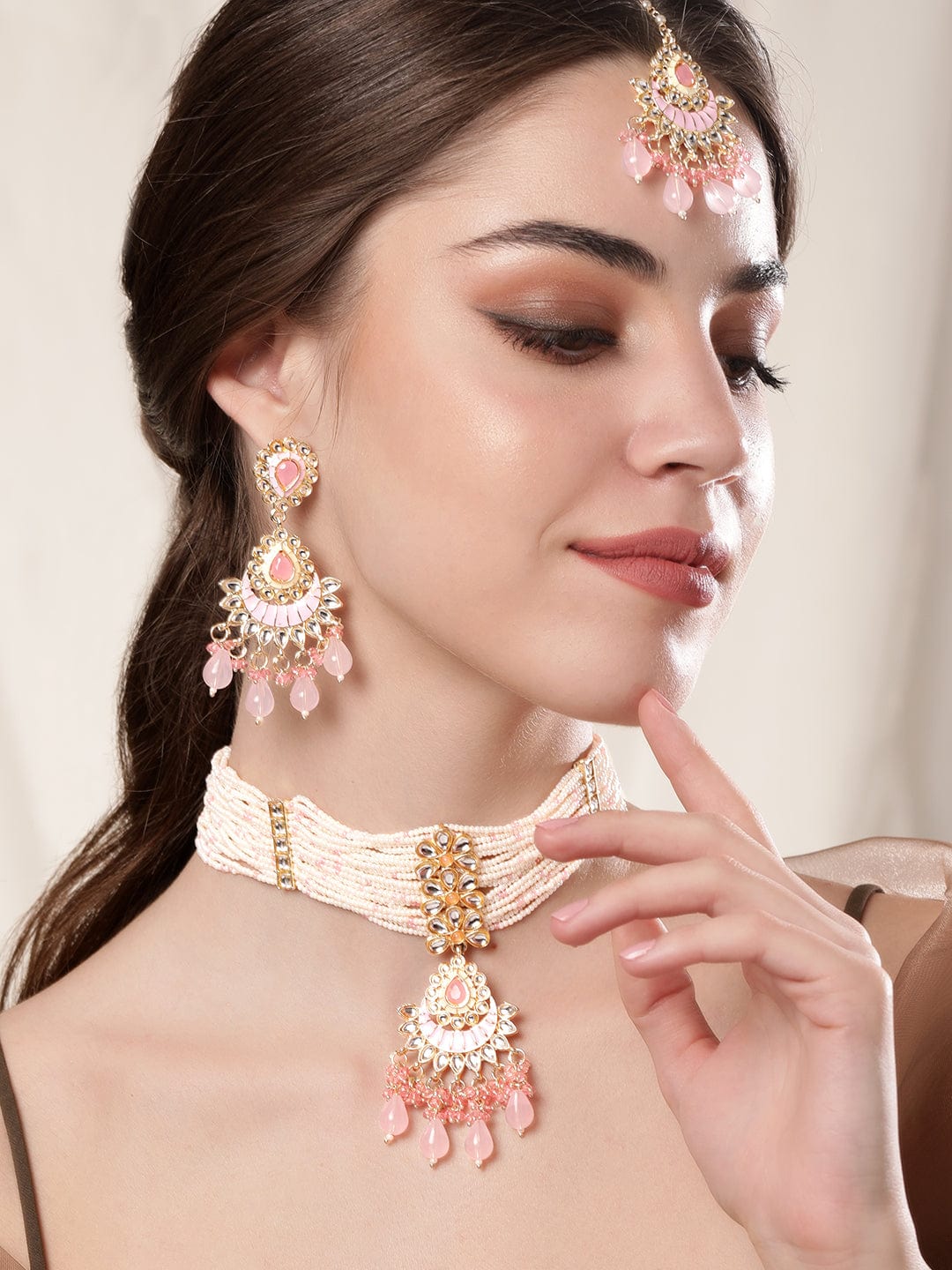 Festive Glow Light Pink Choker Set