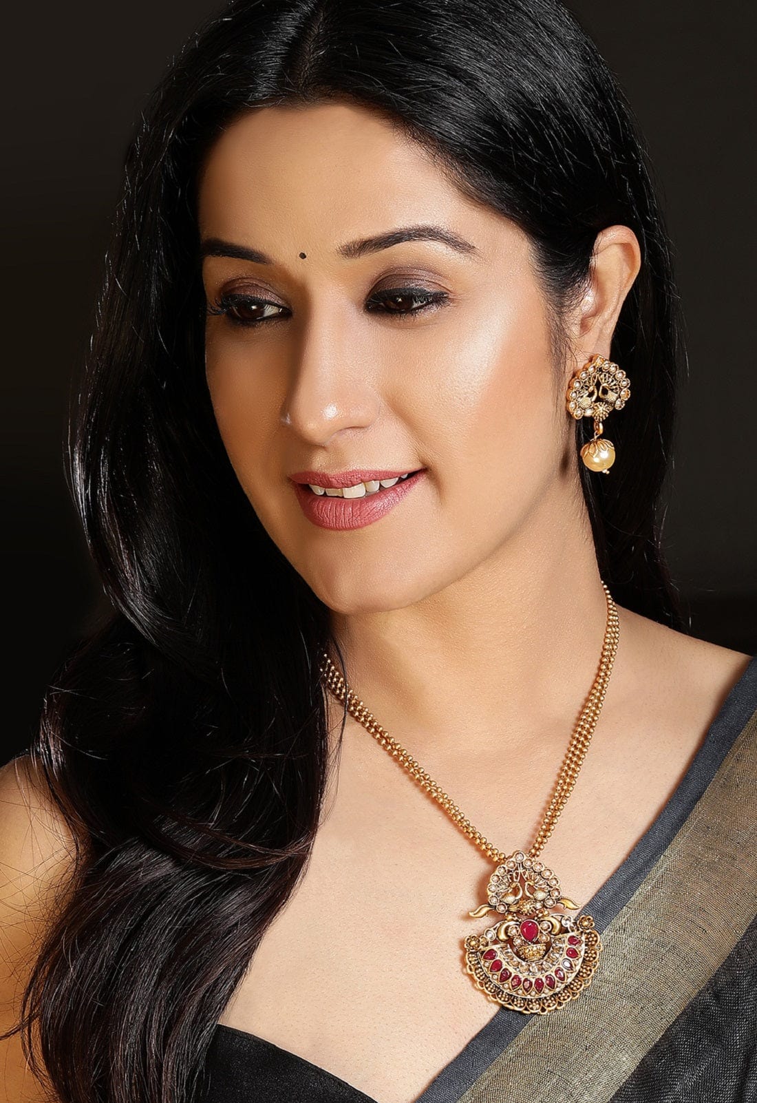 Wentra  Gold Toned Faux Ruby Necklace Set