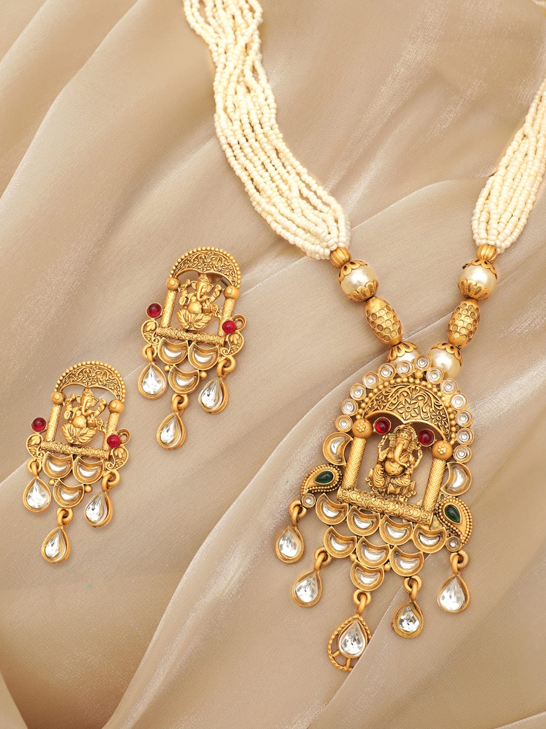 Lord Ganeha Beautiful Temple Necklace Set