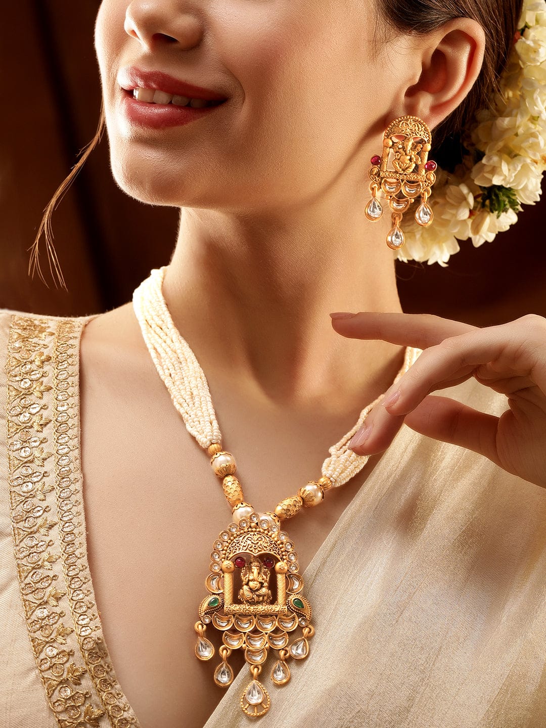 Lord Ganeha Beautiful Temple Necklace Set
