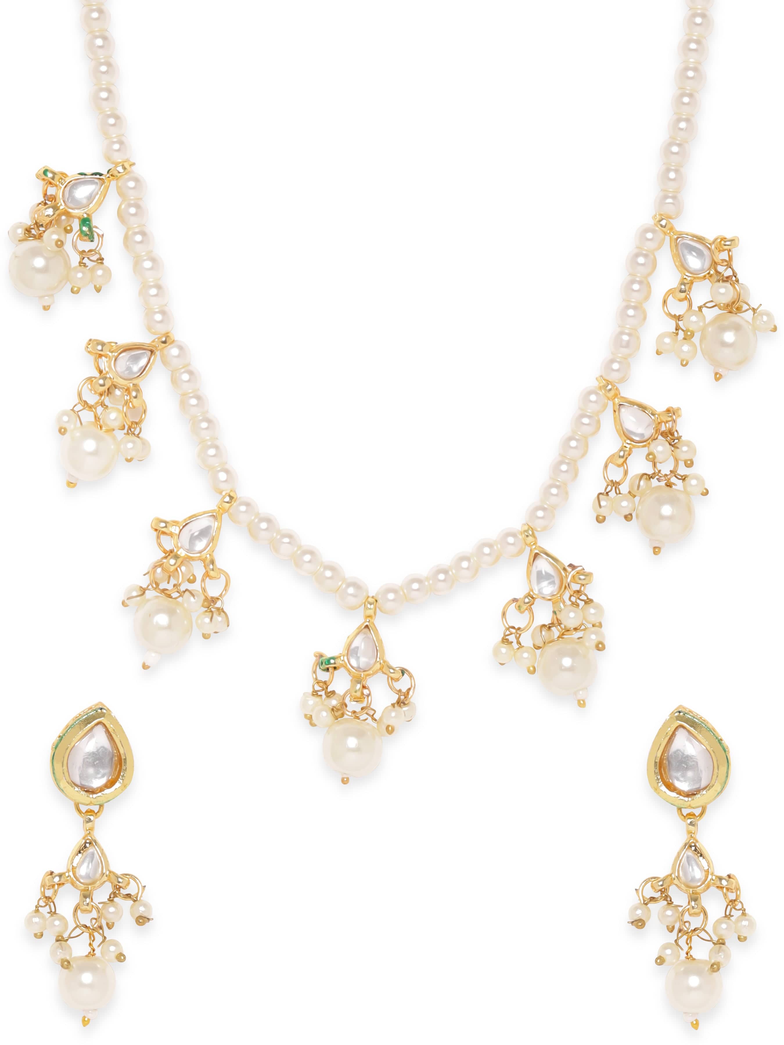 Chic Ivory Glow Pearl Necklace Set