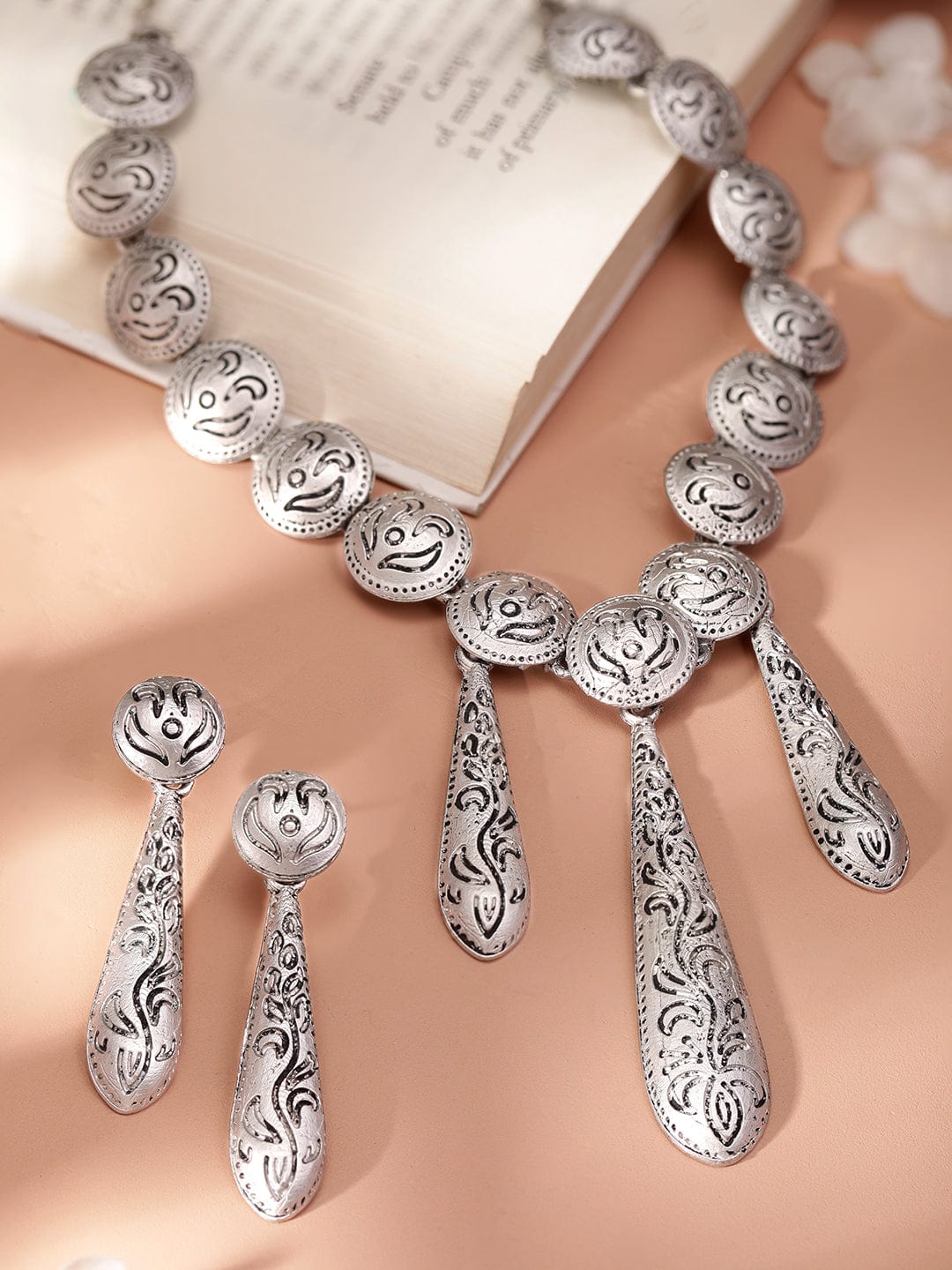 Oxidised Geometric Necklace Set
