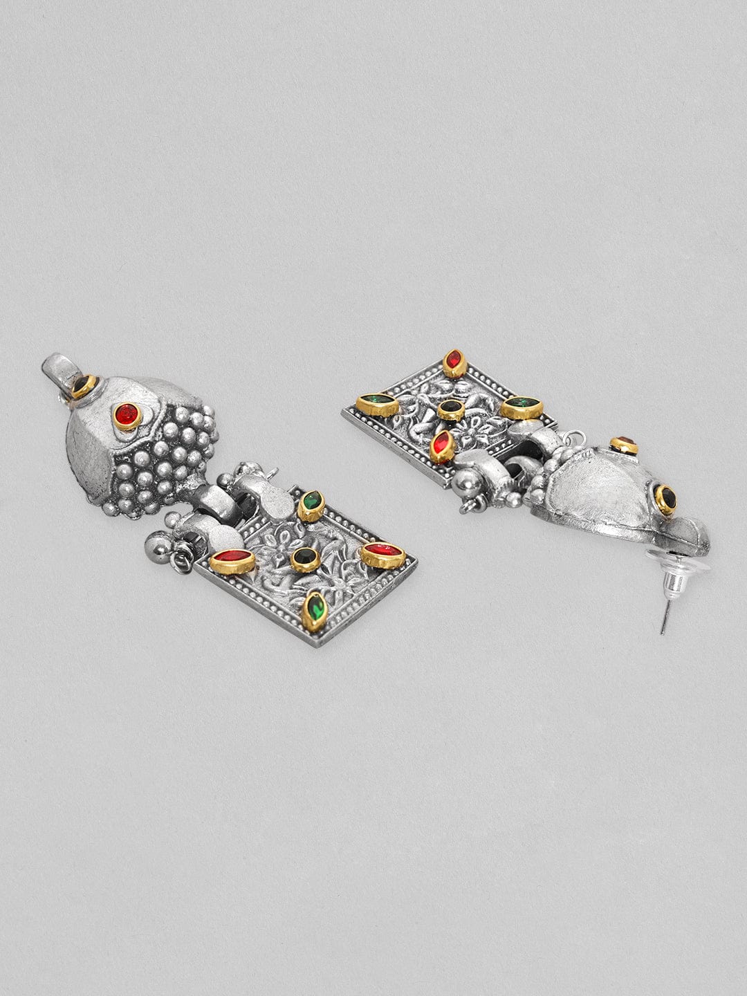 Wentra Oxidised Women Silver-Plated Kundan-Studded Jewellery Set