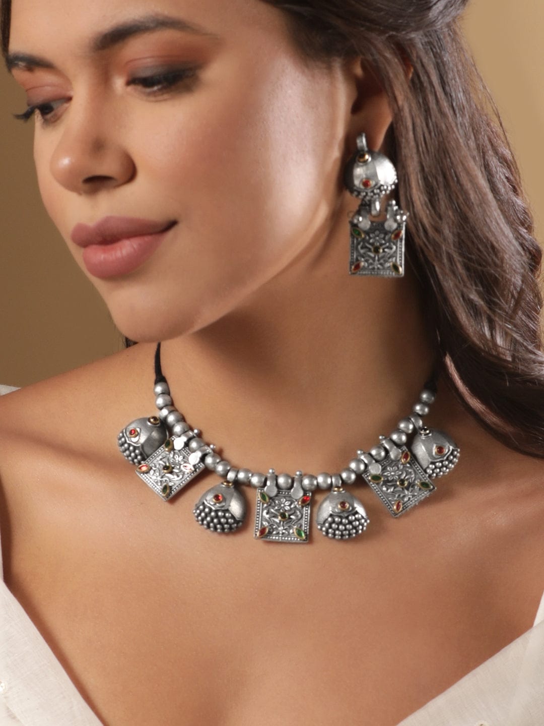 Wentra Oxidised Women Silver-Plated Kundan-Studded Jewellery Set
