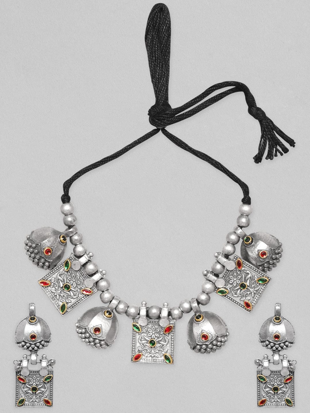 Wentra Oxidised Women Silver-Plated Kundan-Studded Jewellery Set