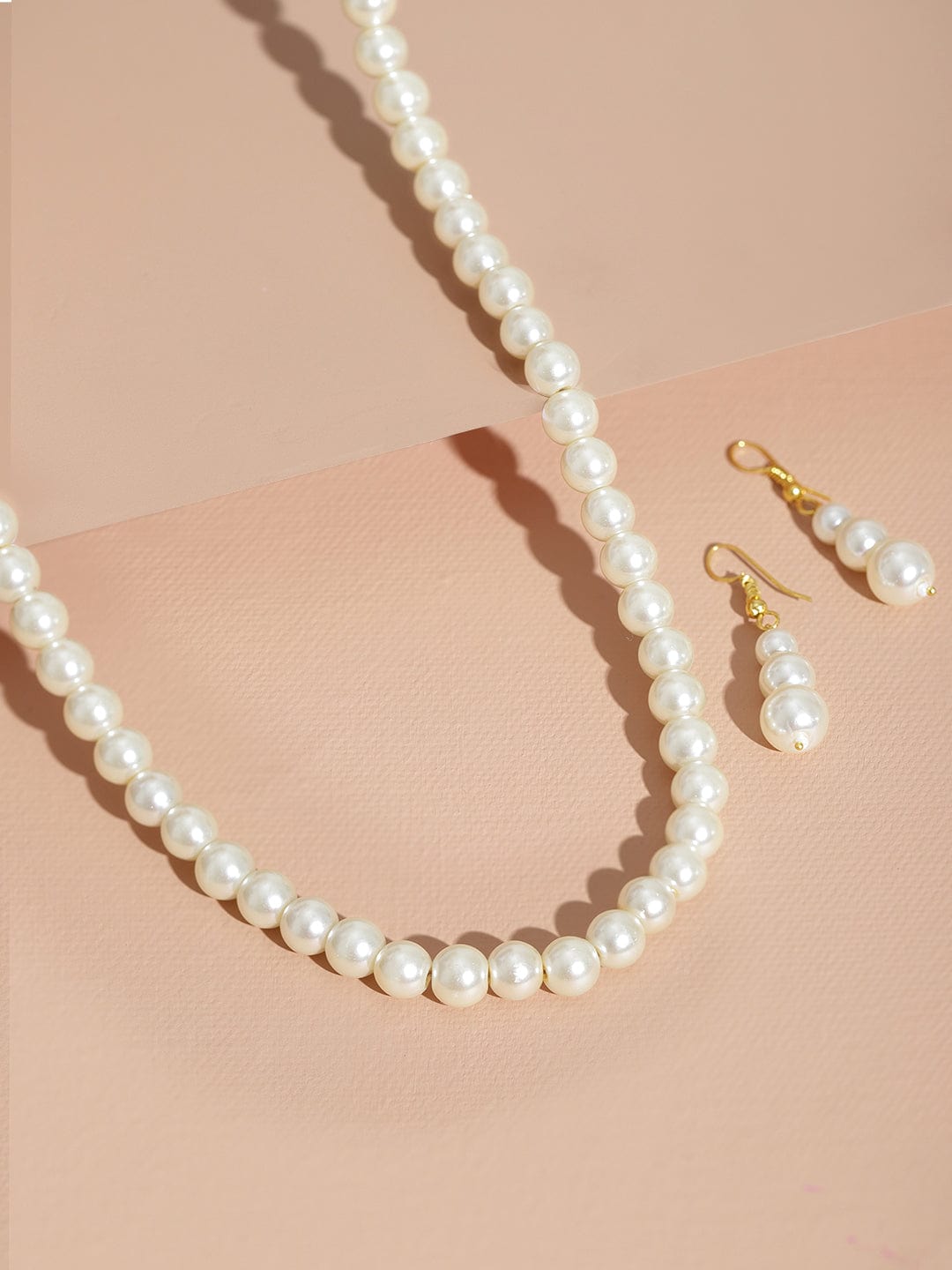 Stunning Pearls Long Necklace Set