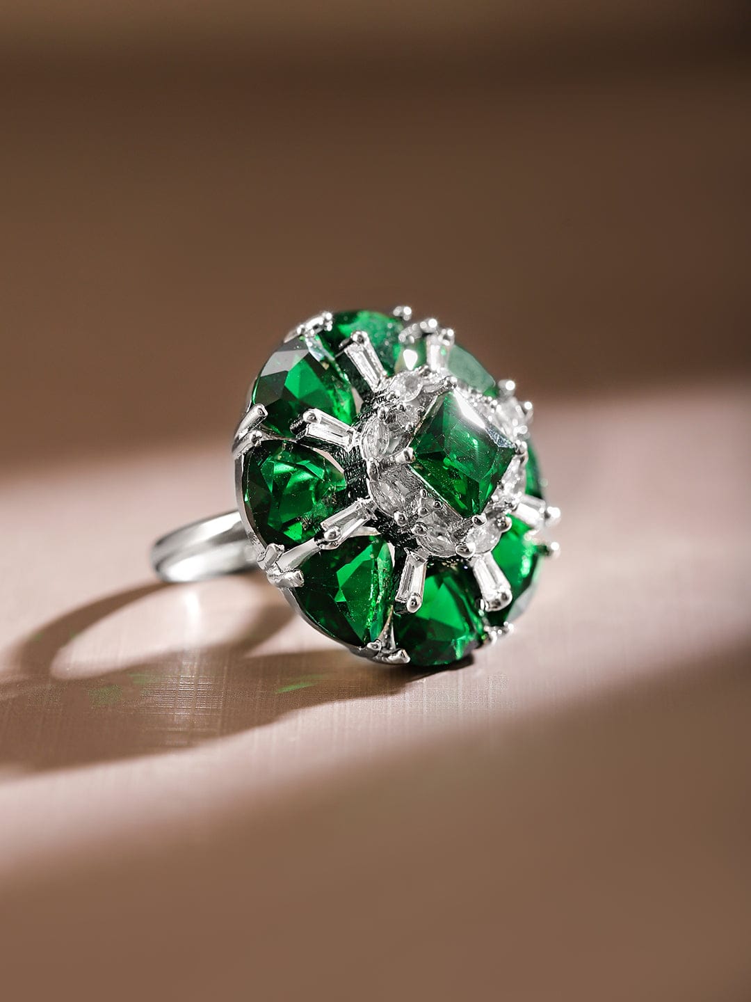 Green American Diamond Zirconia White Ring