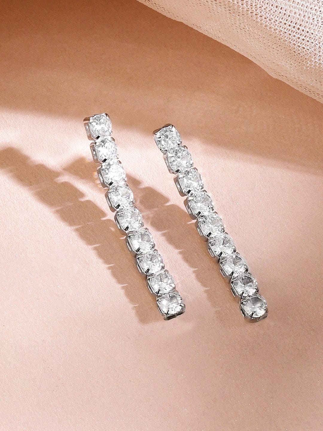 Studded White Necklace Set
