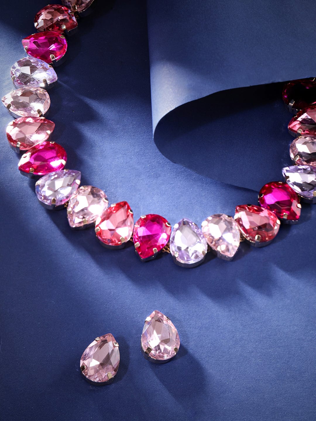 Alluring Crystal Necklace Set