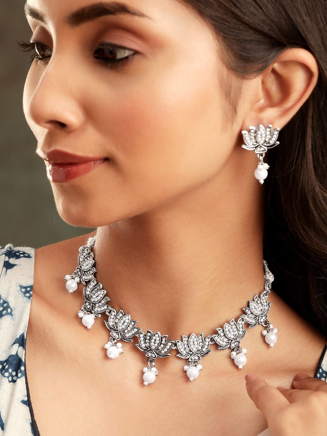 Floral Motif Oxidised Pearl Necklace Set