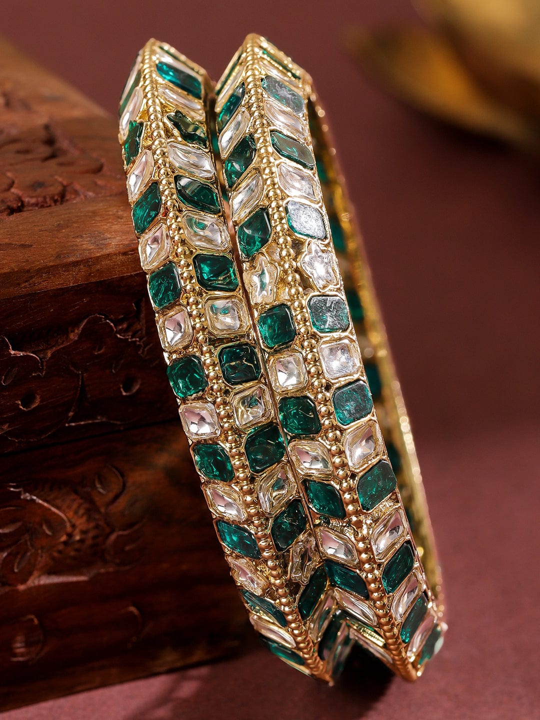 Designer Edge Green Kundan Bangles