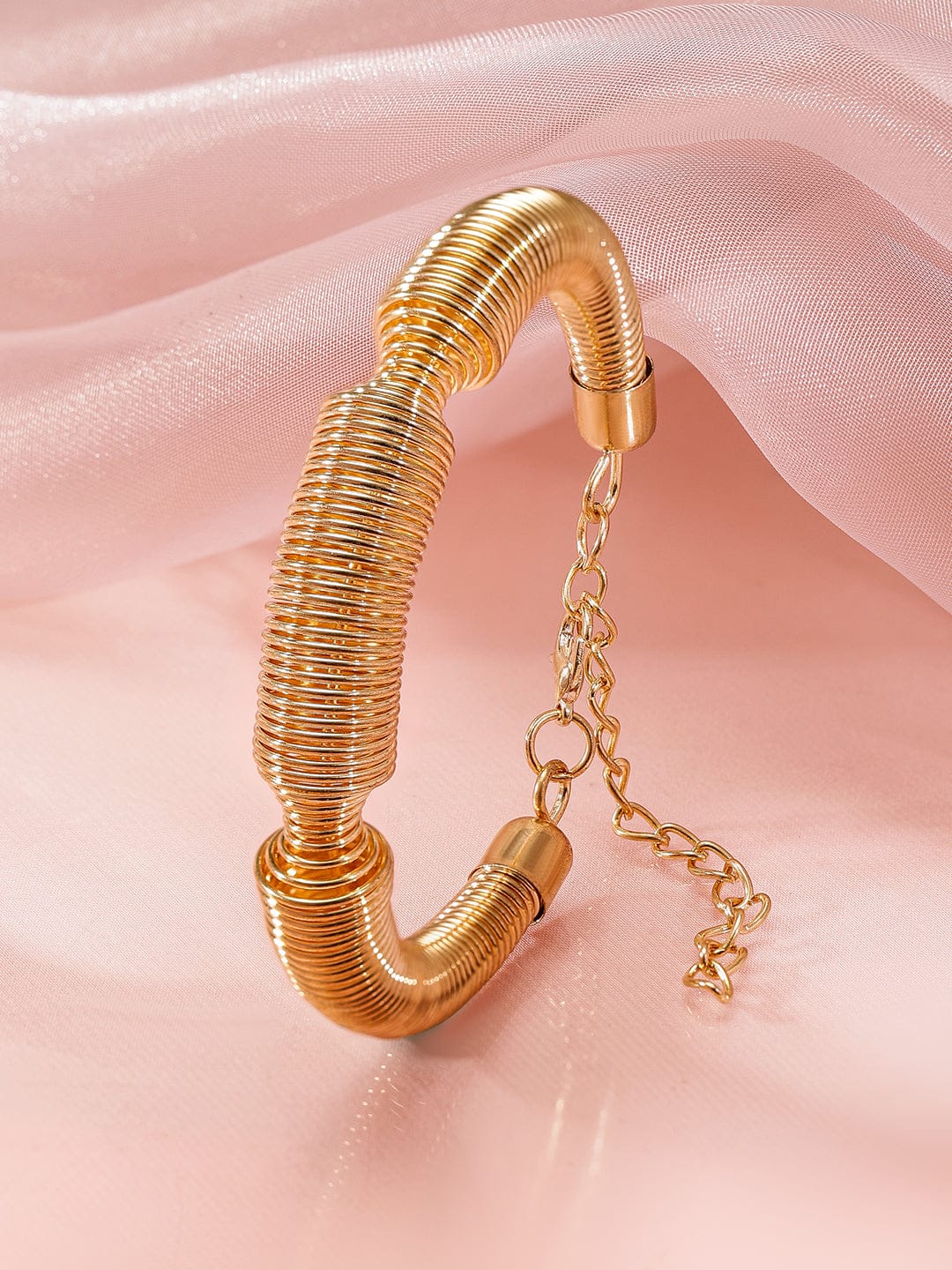 Hand Motif & Textured Gold Bracelet Set