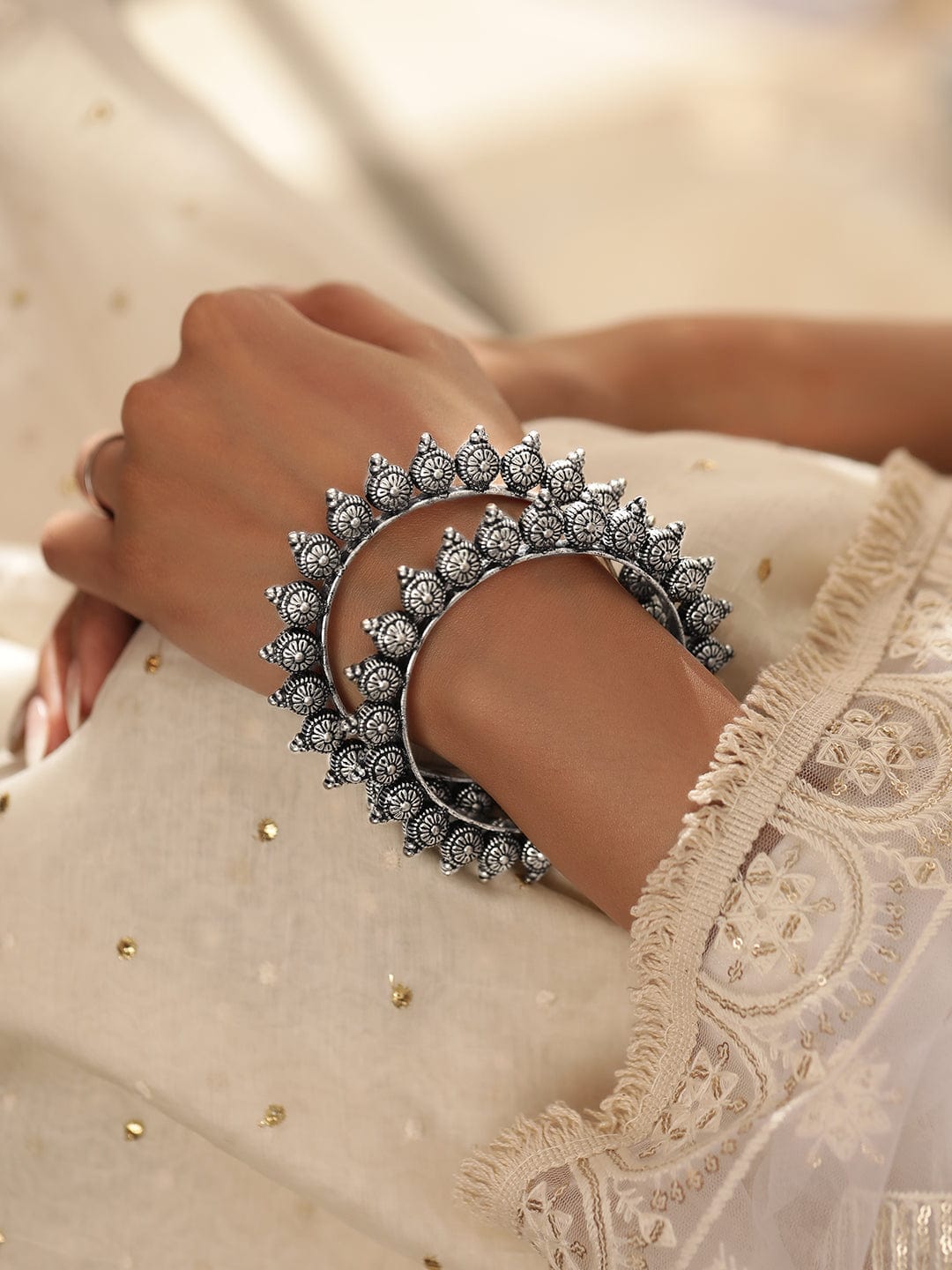 Wentra Set of 2 Oxidized Silver plated Bangles with Lotus Motif