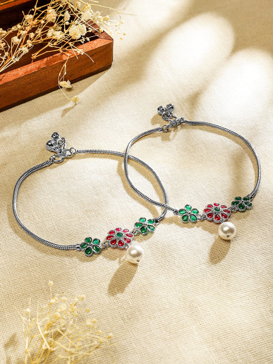 Wentra Set of 2 Oxidized Silver-Plated Ruby Pink & Emerald Green Kundan Floral Anklets with Pearl Accents