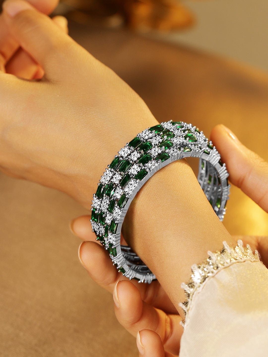 Wentra Set of 4 Rhodium-Plated Emerald Green & White Cubic Zirconia Studded Bangles