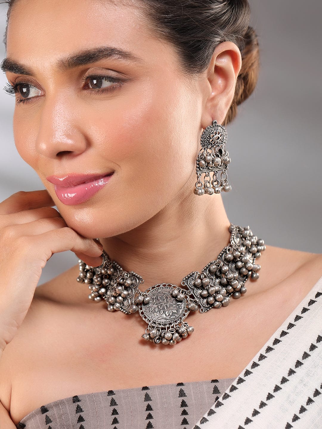 Oxidised Floral Drop Choker Set