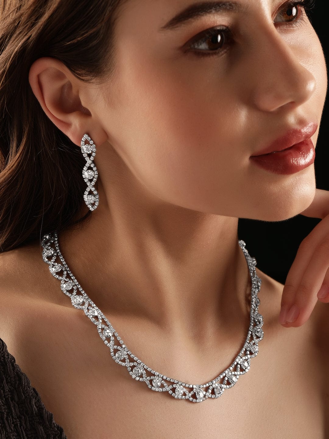 American Diamond Zirconia Twisted Wine Patter Necklace Set