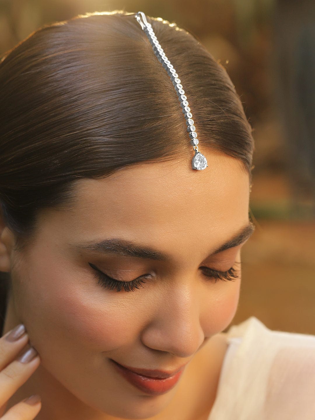 Alluring Maang Tikka American Diamond