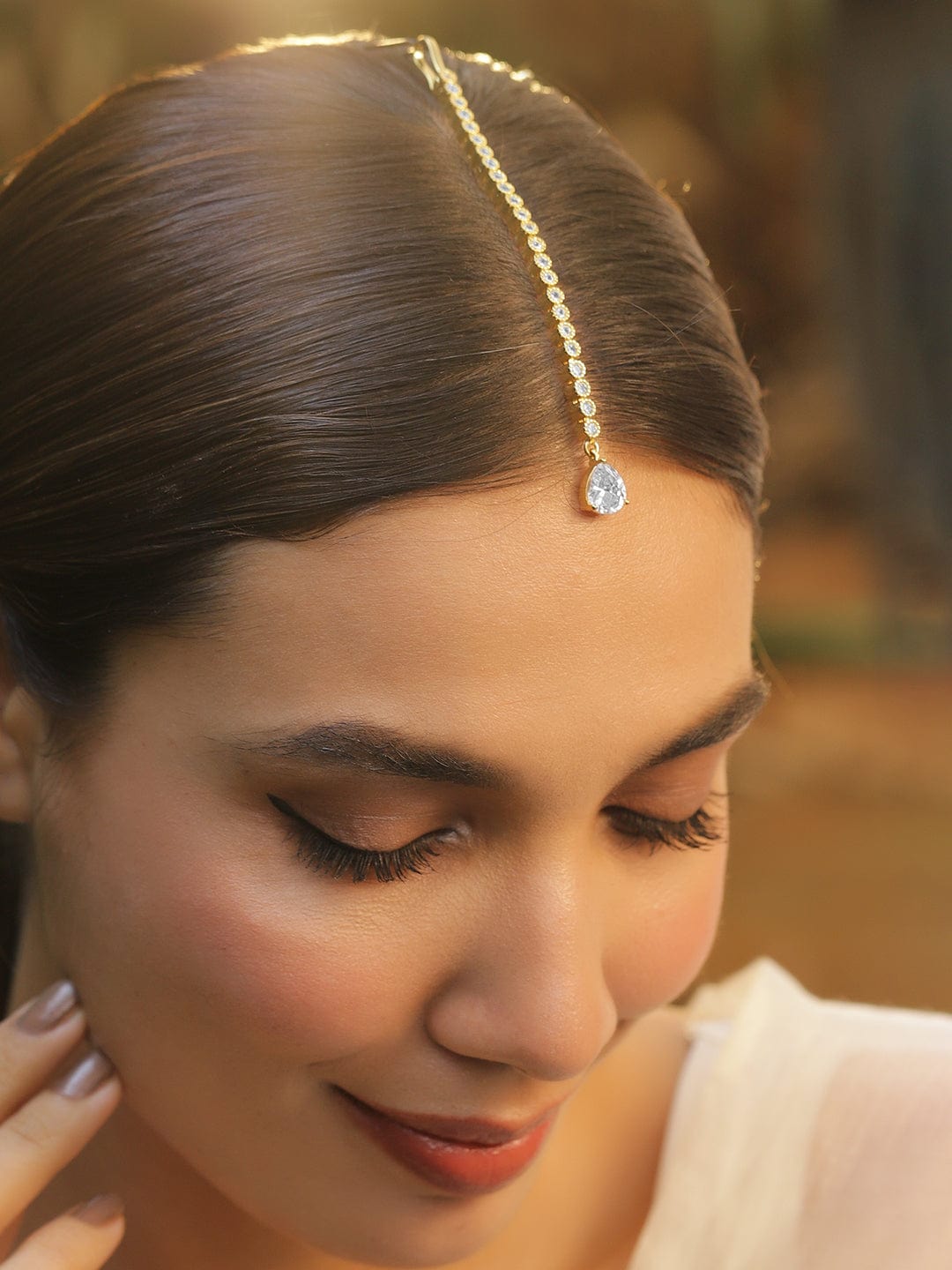 Gleaming Maang Tikka American Diamond