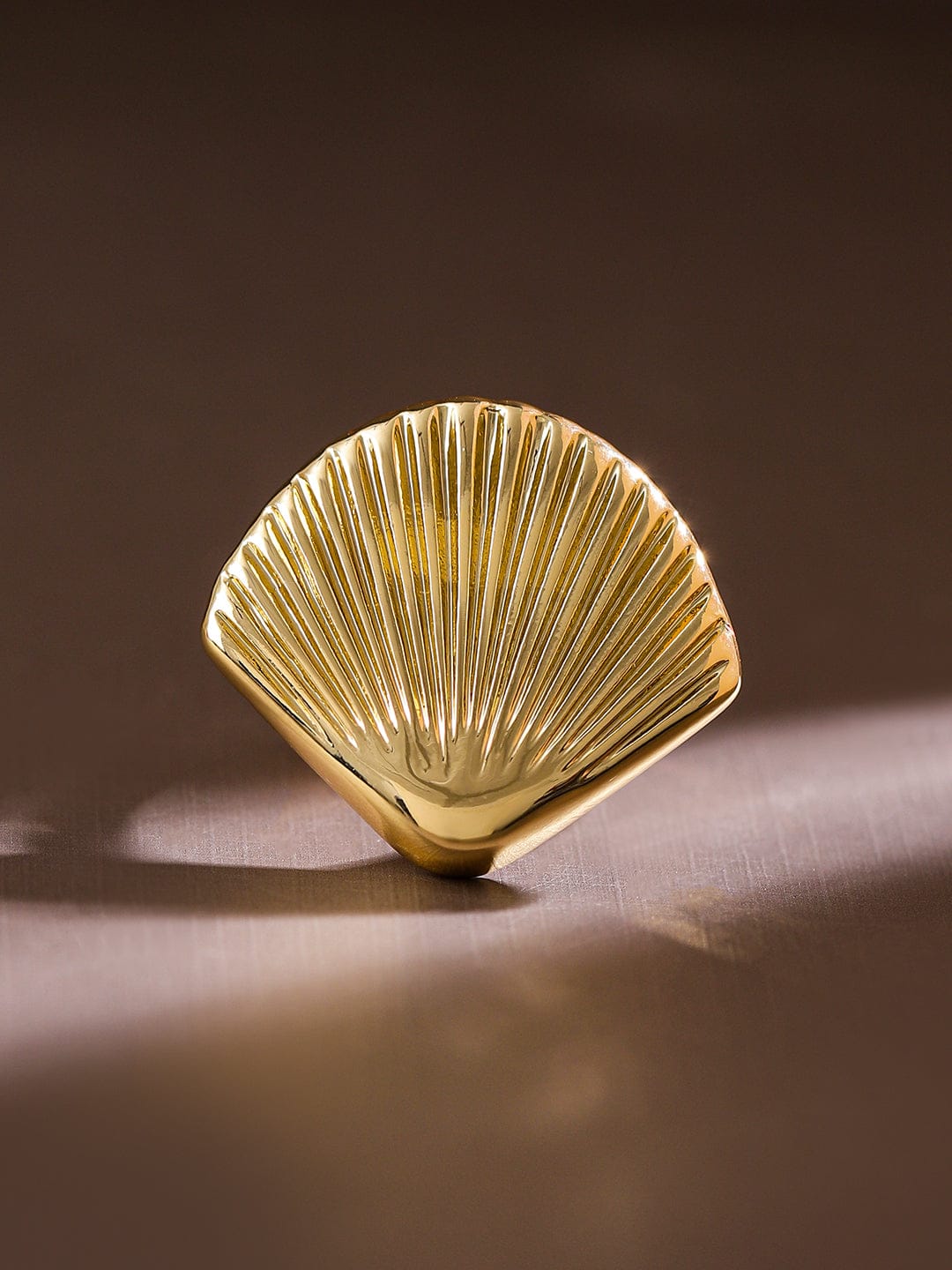 Wentra Voguish 18K Gold-Plated Adjustable Shell Motif Finger Ring