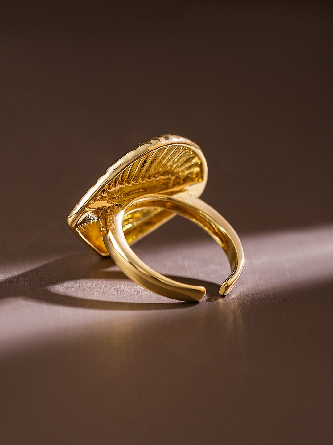 Wentra Voguish 18K Gold-Plated Adjustable Shell Motif Finger Ring