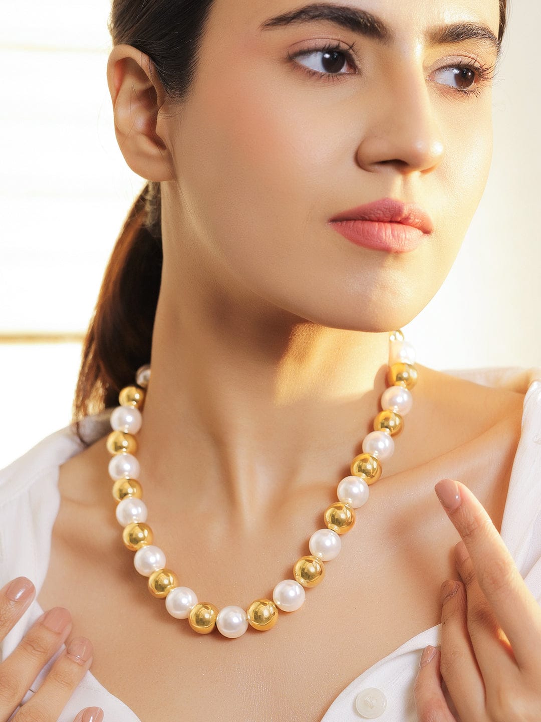 Enchanted Pearl Beads Necklace