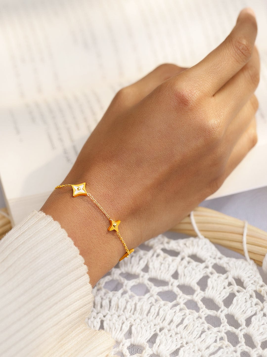 Wentra Voguish 18K Gold-Plated Stainless Steel Tarnish-Free Waterproof Floral Charm Bracelet