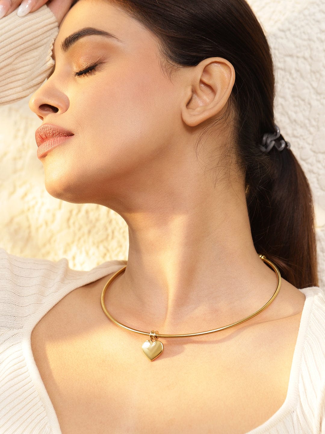 Gold Toned Heart Motif Collar Necklace