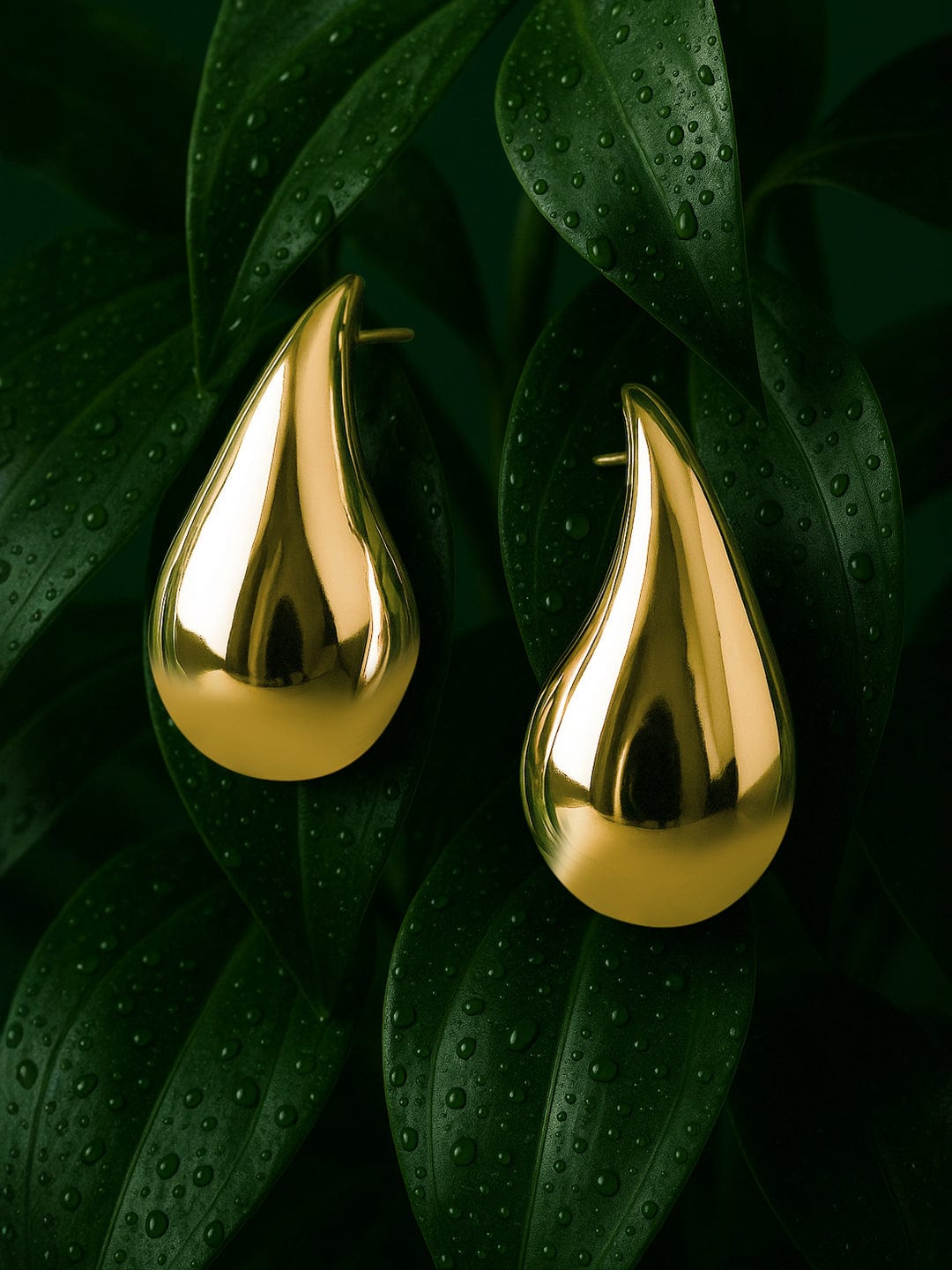 Golden Glow Teardrop Studs