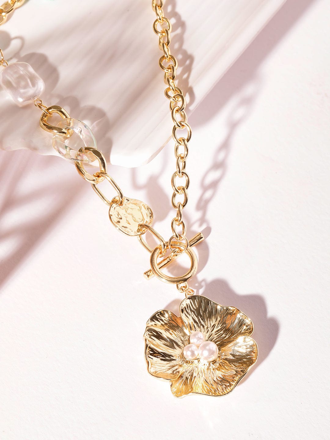 Splendid Floral s Statement Necklace