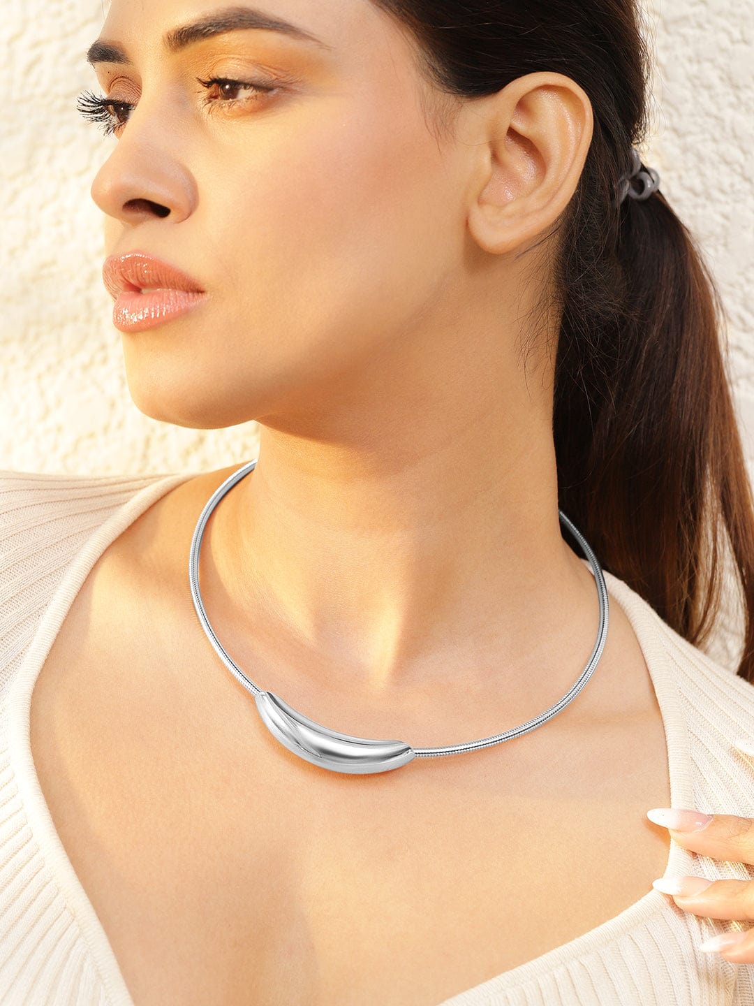 Minimal Charm Statement Necklace