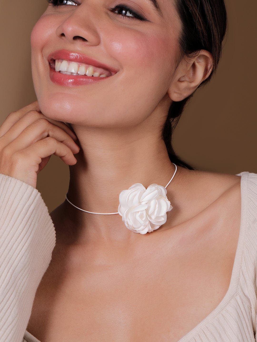 White Flower Accent Cord Choker Set