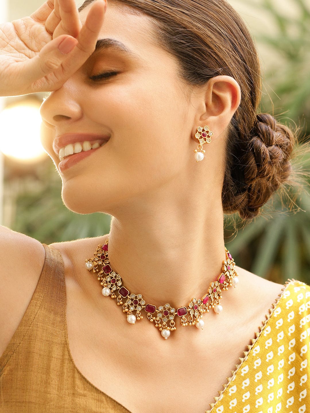 Vibrant Pink Floral Necklace Set