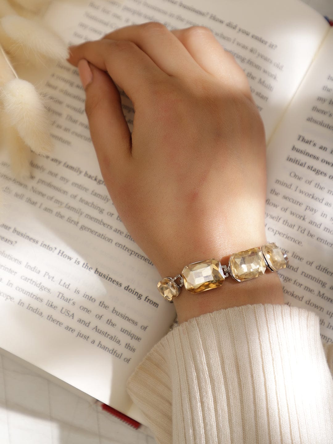 Stone Studded Link Bracelet