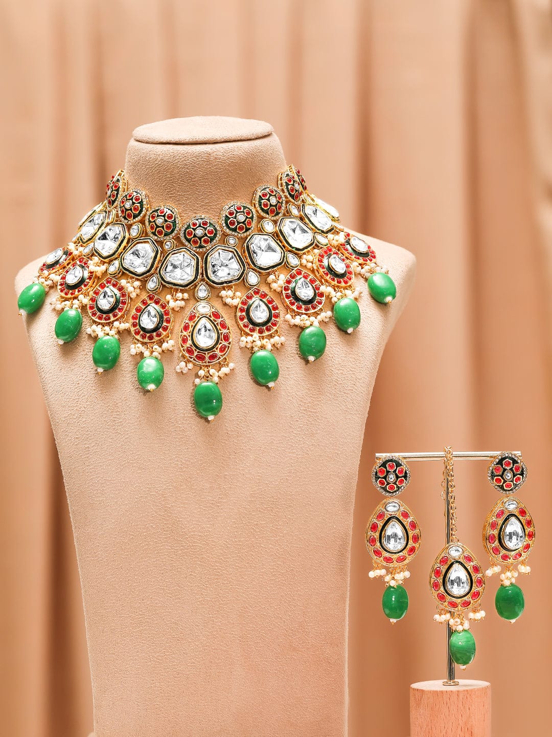 Whispers of Royal Bloom Necklace Set